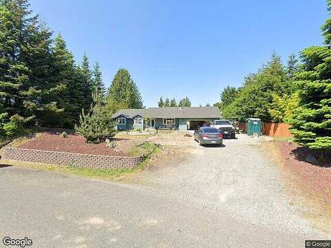 Nicole, SEQUIM, WA 98382
