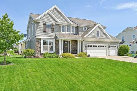 Royal View, DEFOREST, WI 53532