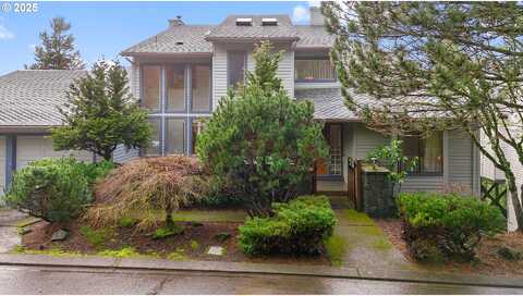 Masaryk, LAKE OSWEGO, OR 97035