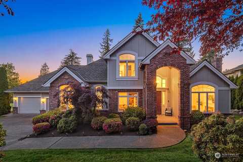 208Th, SNOHOMISH, WA 98296