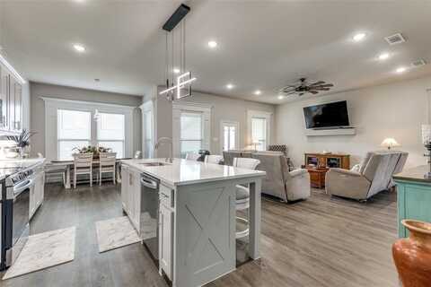 2205 Briarwood Drive, Bridgeport, TX 76426