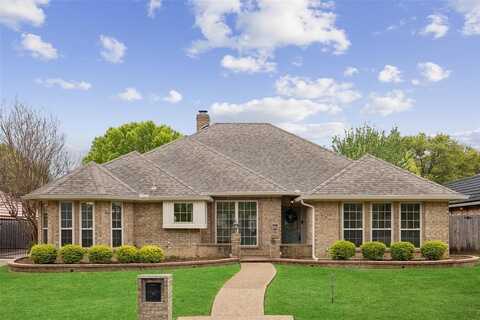 2002 Thames Drive, Arlington, TX 76017