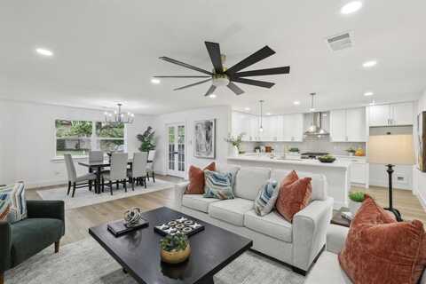 9652 Ferndale Road, Dallas, TX 75238