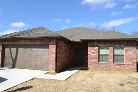 919 Chase Street, Denison, TX 75020
