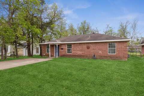 806 E College Street, Terrell, TX 75160