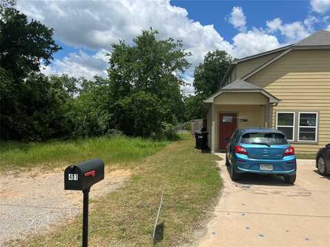 411 E Elm Street, Denison, TX 75021