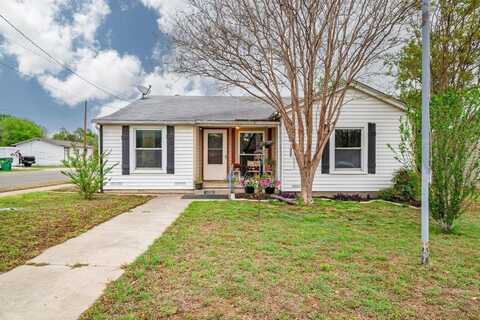 1099 N Isla Street, Stephenville, TX 76401