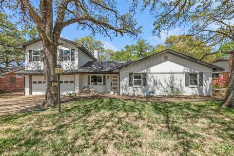 1515 Cherokee Street, Arlington, TX 76012