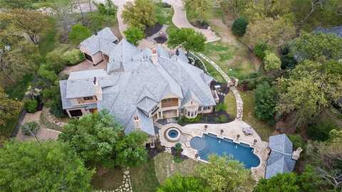 4705 Tour 18 Drive, Flower Mound, TX 75022