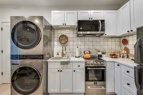 521 Texas Street, Denton, TX 76209