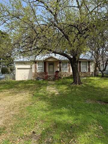 2341 Pine Bluff, Paris, TX 75460
