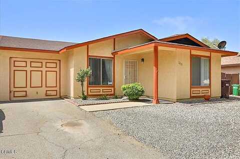 Ellen, BANNING, CA 92220