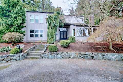 Patricia, BURLINGTON, WA 98233