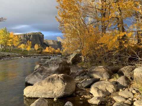 1258 Stillwater river RD, Nye, MT 59061
