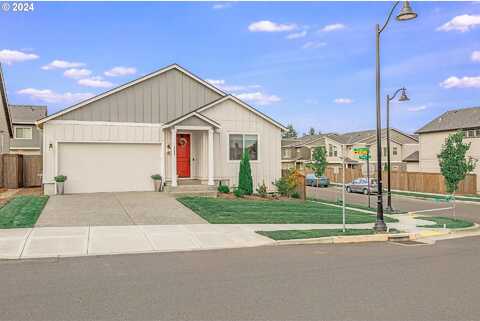 Hagen, HAPPY VALLEY, OR 97086