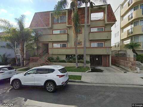 Selby Ave, Los Angeles, CA 90025