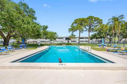 1000 79TH AVENUE N, Saint Petersburg, FL 33702