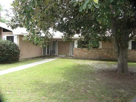 182 Westchester Drive, Picayune, MS 39466