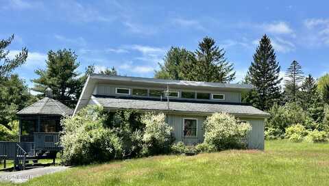 114 Orchard Drive, Lords Valley, PA 18428
