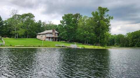 137 Lake Shore Boulevard, Coalmont, TN 37313