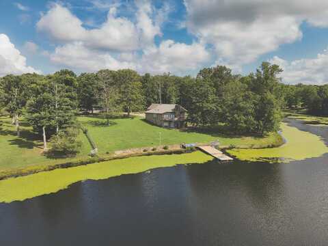 137 Lake Shore Boulevard, Coalmont, TN 37313