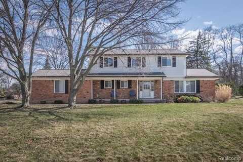 38005 SOUTHFARM Lane, Northville, MI 48167