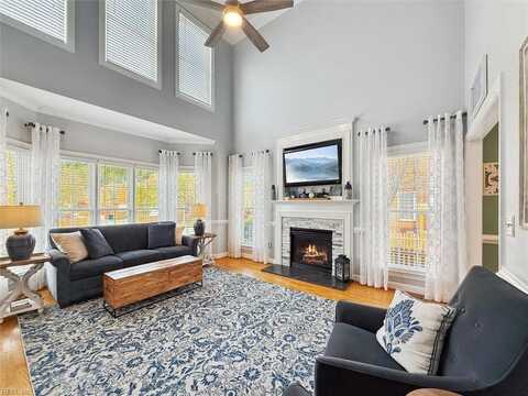 362 Walt Whitman, Newport News, VA 23606