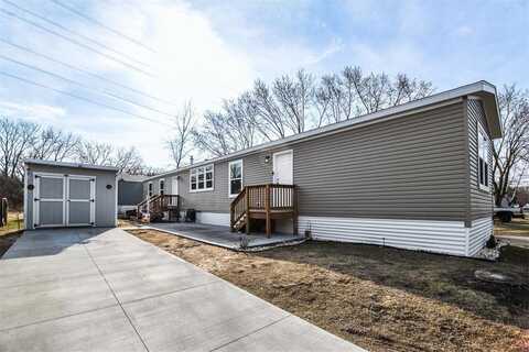 10319 Wintergreen Street NW, Coon Rapids, MN 55433