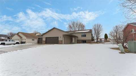 328 5th Avenue S, Sartell, MN 56377