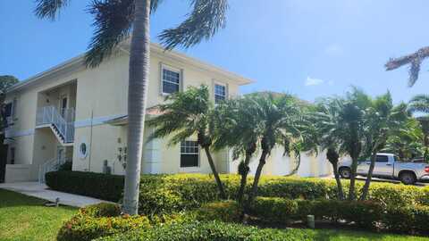 4125 Gator Trace Road, Fort Pierce, FL 34982