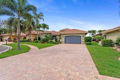 7040 Caviro Lane, Boynton Beach, FL 33437