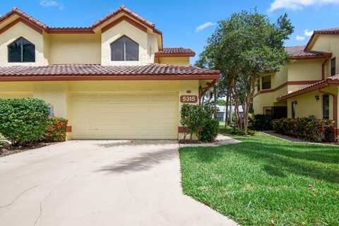 5315 10th Fairway Drive, Delray Beach, FL 33484