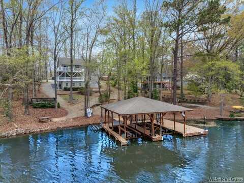 25 Cedar Ct, Bracey, VA 23919