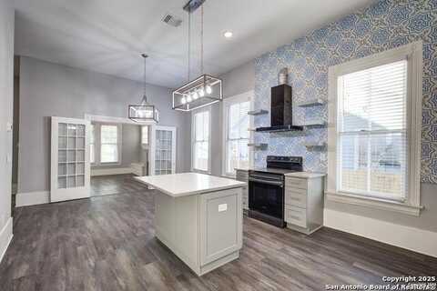 515 Burnet, San Antonio, TX 78202