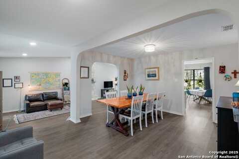 11214 Blue Waters, Helotes, TX 78023
