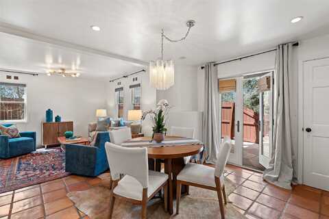 2600 W Zia Road, Santa Fe, NM 87505