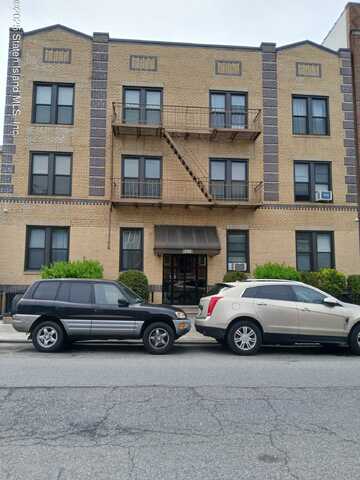 338 92nd Street, Brooklyn, NY 11209