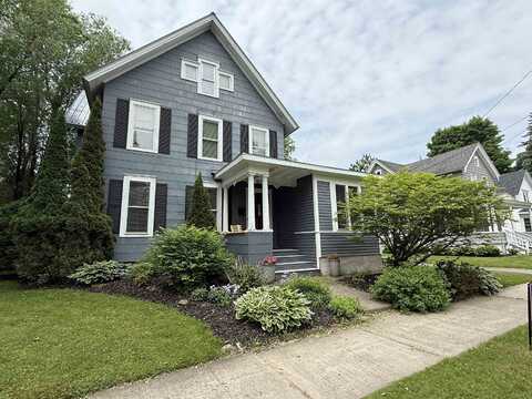 7 Goodrich Street, Canton, NY 13617