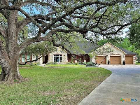 319 Post Oak Bend, Inez, TX 77968
