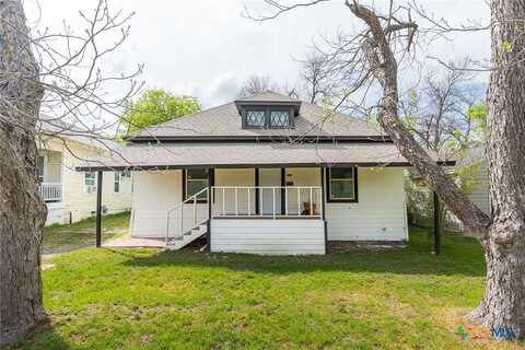 810 N 6th Street, Temple, TX 76501