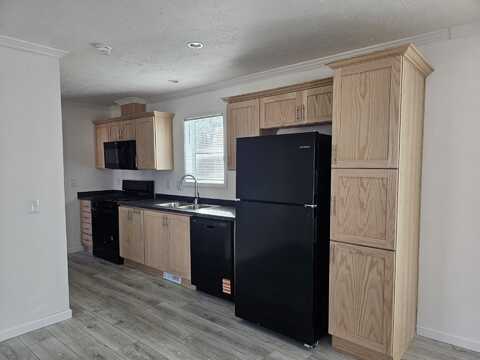 2746 S. Michael, Traverse City, MI 49686