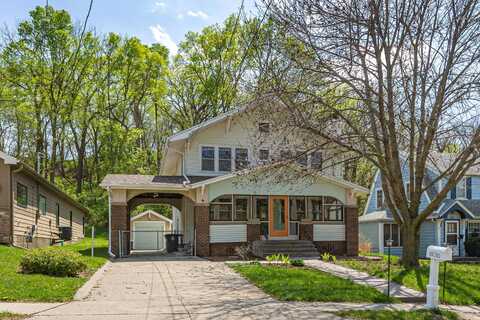 201 LOCUST LODGE Avenue, COUNCIL BLUFFS, IA 51503