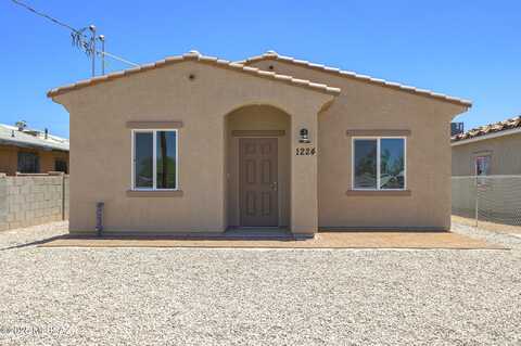 1222 N 13th Avenue, Tucson, AZ 85705