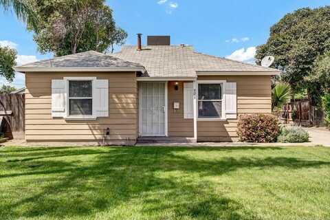 905 S Liberty Street, Visalia, CA 93292