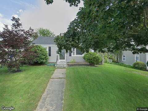Amanda, CRANSTON, RI 02920