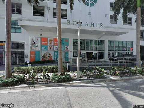 12Th, MIAMI, FL 33131