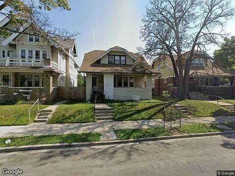 40Th, MILWAUKEE, WI 53210