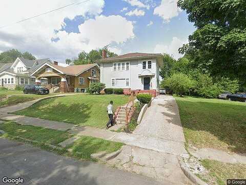 Benton, KANSAS CITY, MO 64128