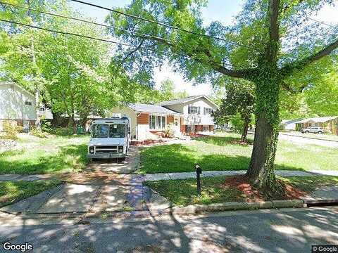 Dianna, SUITLAND, MD 20746