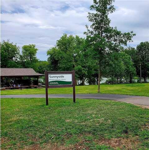 101St, MINNEAPOLIS, MN 55438